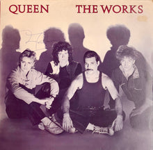 Load image into Gallery viewer, QUEEN - FREDDIE MERCURY, BRIAN MAY,ROGER TAYLOR & JOHN DEACON Signed “The Works” Vinyl LP Collage Display