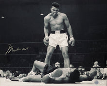 Load image into Gallery viewer, MUHAMMAD ALI Signed Photo Memorabilia