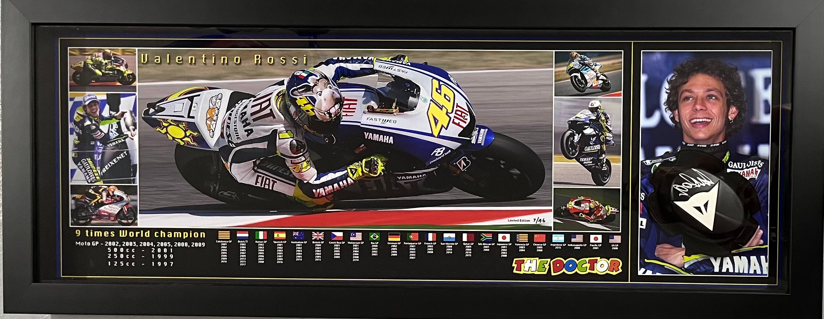○ Valentino Rossi 特大ポスター 2004 チャンピオン Valentino Rossi | MotoGP Posters | TotalPoster