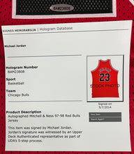 Load image into Gallery viewer, Mitchell & Ness MJ Signed Bulls Jersey Display