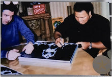 Load image into Gallery viewer, Signed boxing photo detail