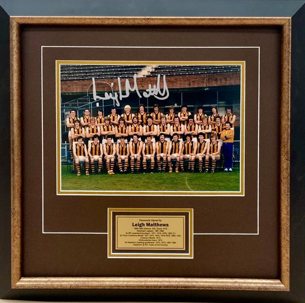 LEIGH MATTHEWS Signed “1978 Premiers” 8”x12” Photo Display