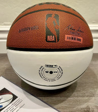 Load image into Gallery viewer, STEPHEN CURRY Signed Golden State Warriors Basketball in Display Case
