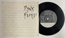 Load image into Gallery viewer, PINK FLOYD - ROGER WATERS Signed Photo &amp; Record Display
