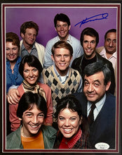 Load image into Gallery viewer, HAPPY DAYS - RON HOWARD &amp; HENRY WINKLER Signed Photo Collage Display
