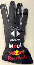 Load image into Gallery viewer, MAX VERSTAPPEN Signed F1 Red Bull Racing Glove &amp; Championship Print Display
