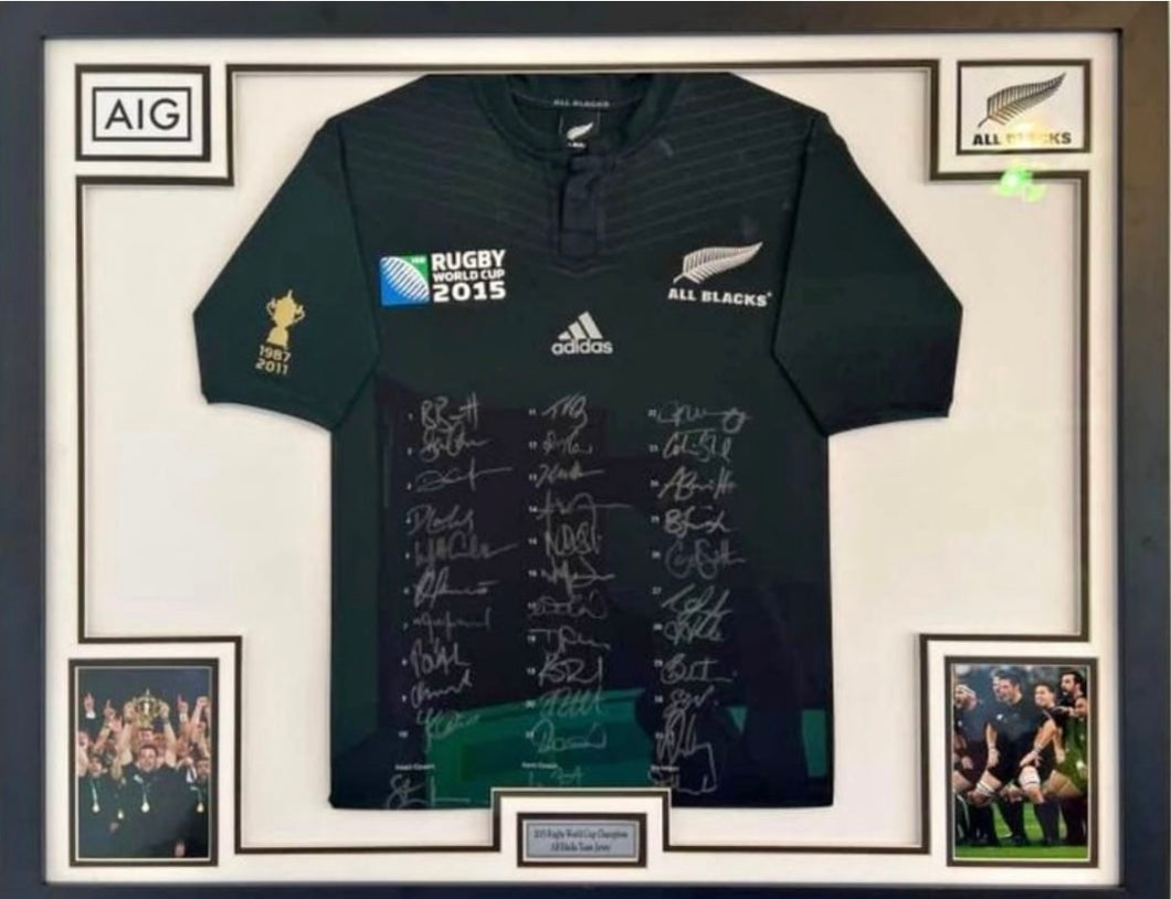 ALL BLACKS 2015 Rugby World Champions Team Signed Jersey Display