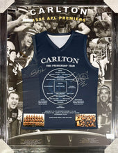 Load image into Gallery viewer, STEPHEN KERNAHAN &amp; DAVID PARKIN Signed 1995 AFL Premiers Jumper Display
