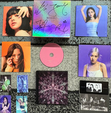 Load image into Gallery viewer, BLACKPINK - LISA, JENNIE, JISOO &amp; ROSE Signed CD &amp; Photo Collage Display
