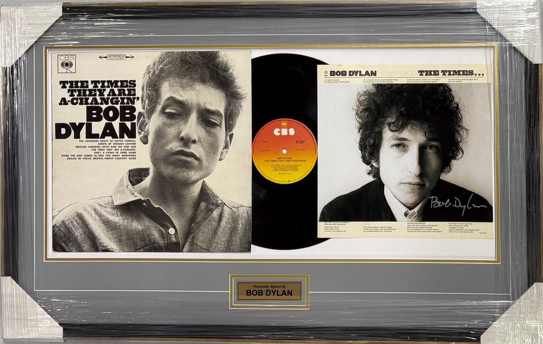BOB DYLAN Signed Photo & Album LP Display