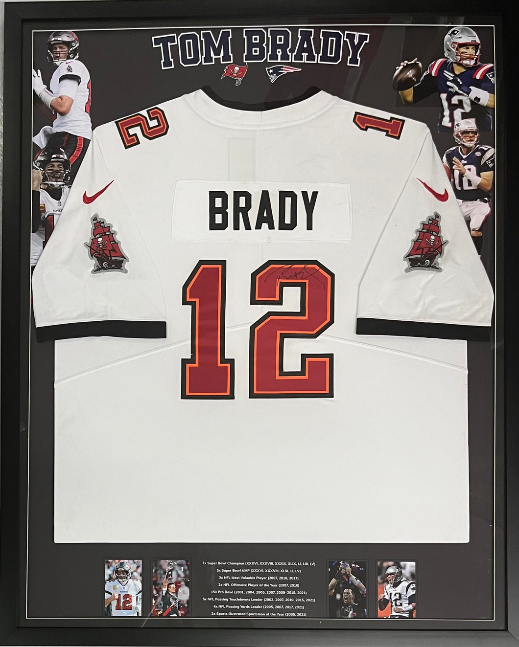 TOM BRADY Signed Jersey Display