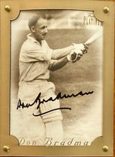 Load image into Gallery viewer, DON BRADMAN Signed Cricket Bat Display
