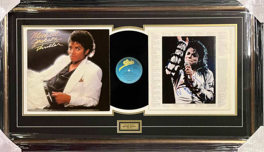 MICHAEL JACKSON Signed Photo & Album LP Display2