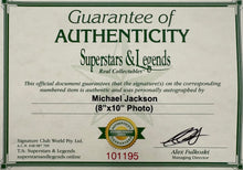 Load image into Gallery viewer, MICHAEL JACKSON Signed Photo &amp; Album LP Display
