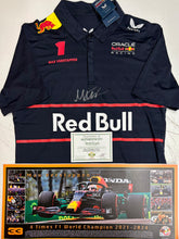 Load image into Gallery viewer, MAX VERSTAPPEN Signed F1 Red Bull Racing Shirt &amp; Championship Print
