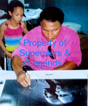 Load image into Gallery viewer, MUHAMMAD ALI Signed “The Greatest” Poster Display
