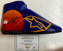 Load image into Gallery viewer, OSCAR PIASTRI Signed McLaren F1 Team Race Boot2

