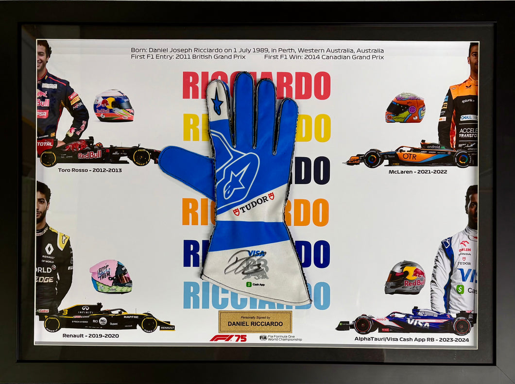 DANIEL RICCIARDO Signed Glove Display