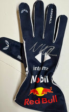 Load image into Gallery viewer, MAX VERSTAPPEN Signed F1 Red Bull Racing Glove &amp; Championship Print Display
