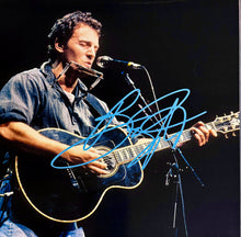 Load image into Gallery viewer, BRUCE SPRINGSTEEN Signed Photo &amp; Album Display
