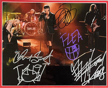 Load image into Gallery viewer, RED HOT CHILI PEPPERS - ANTHONY KIEDIS, FLEA, CHAD SMITH &amp; JOHN FRUSCIANTE Signed Photo &amp; CD Display
