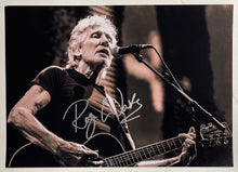 Load image into Gallery viewer, PINK FLOYD - ROGER WATERS Signed Photo &amp; Record Display
