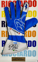 Load image into Gallery viewer, DANIEL RICCIARDO Signed Glove Display
