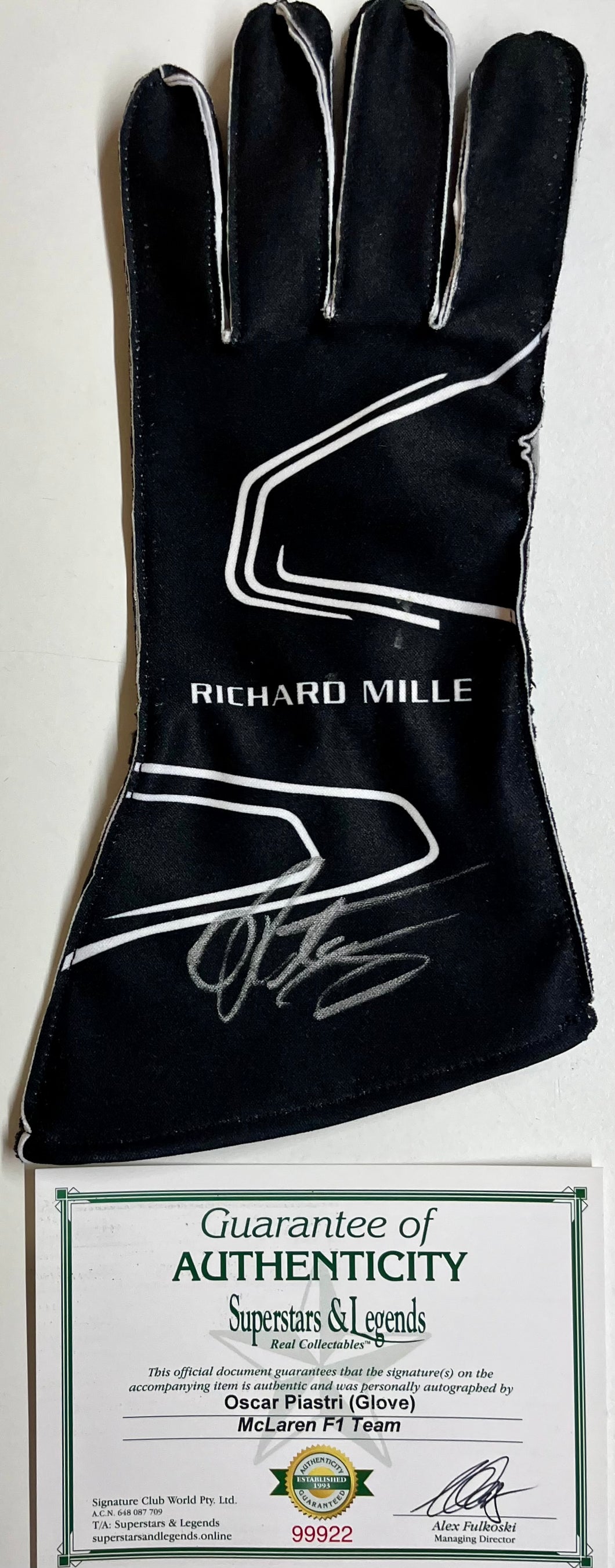 OSCAR PIASTRI Signed F1 Race Glove