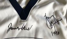 Load image into Gallery viewer, Unframed SKILTON MURRAY MOSS QUINLAN DIPIERDOMENICO WILLIAMS LIBERATORE WYND WANGANEEN HIRD GOODES SWAN Signed &quot;Brownlow Medallists&quot; Jumper
