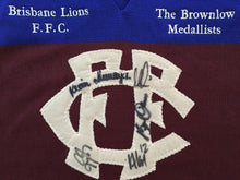 Load image into Gallery viewer, Unframed KEVIN MURRAY, BERNIE QUINLAN, MICHAEL VOSS, SIMON BLACK &amp; JASON AKERMANIS Signed “Brownlow Medallists&quot; Jumper
