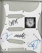 Load image into Gallery viewer, FOO FIGHTERS - DAVE GROHL, TAYLOR HAWKINS, NATE MENDEL &amp; CHRIS SHIFLETT Signed Guitar Pickguard Display
