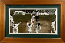 Load image into Gallery viewer, SHANE WARNE Signed “Breakthrough - The World Record” Lithograph Display
