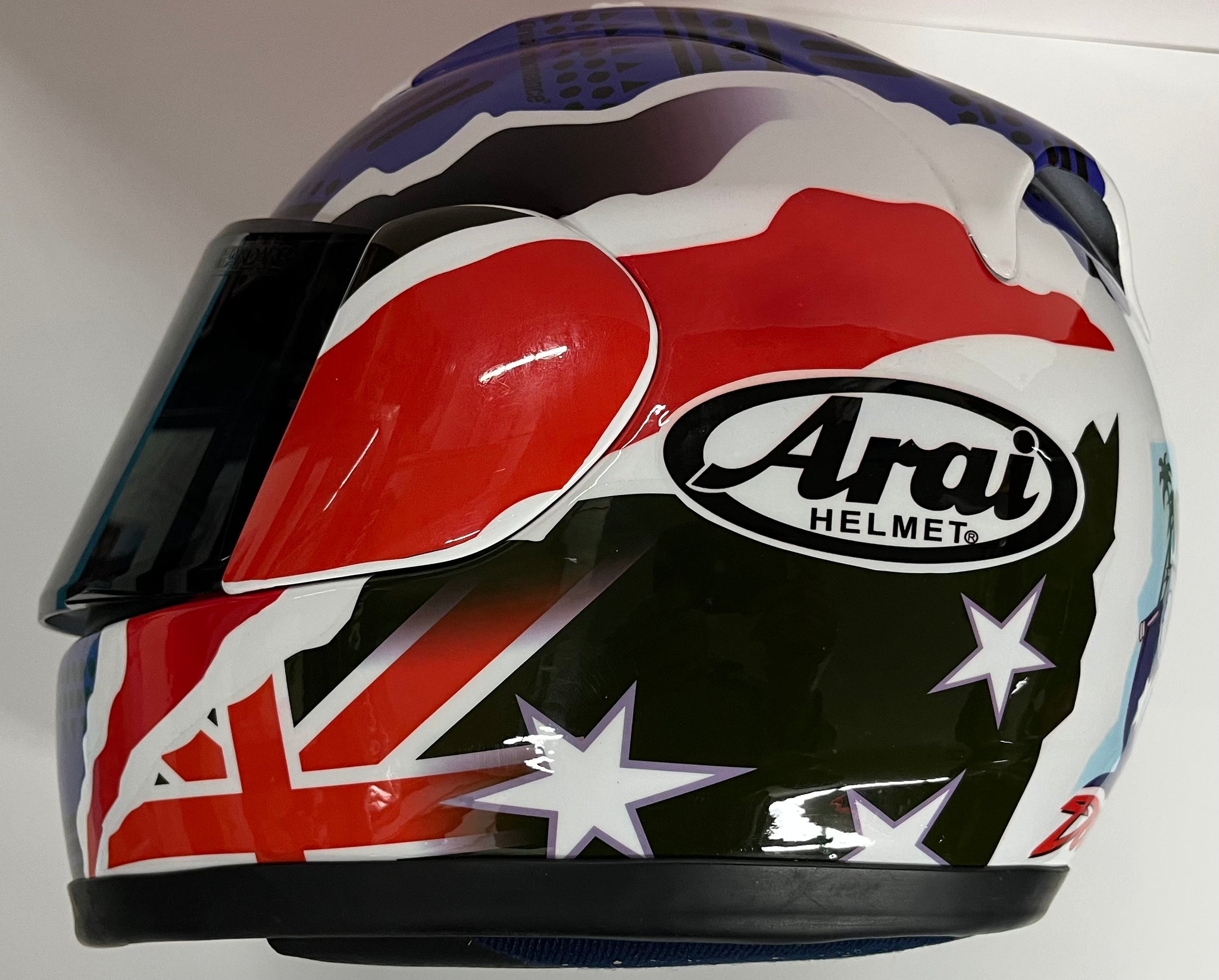 arai helmet mick doohan Signed 5-Time World Champion & Display – Superstars & Legends Size:2/5oz (10.8g) The Amazon Makeup Organizer womens beach cruiser bike With its PB