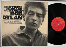 Load image into Gallery viewer, BOB DYLAN Signed Photo &amp; Album LP Display
